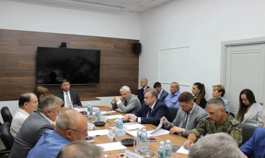 Комплексная поддержка участников СВО: в регионе обсудили ключевые вопросы
